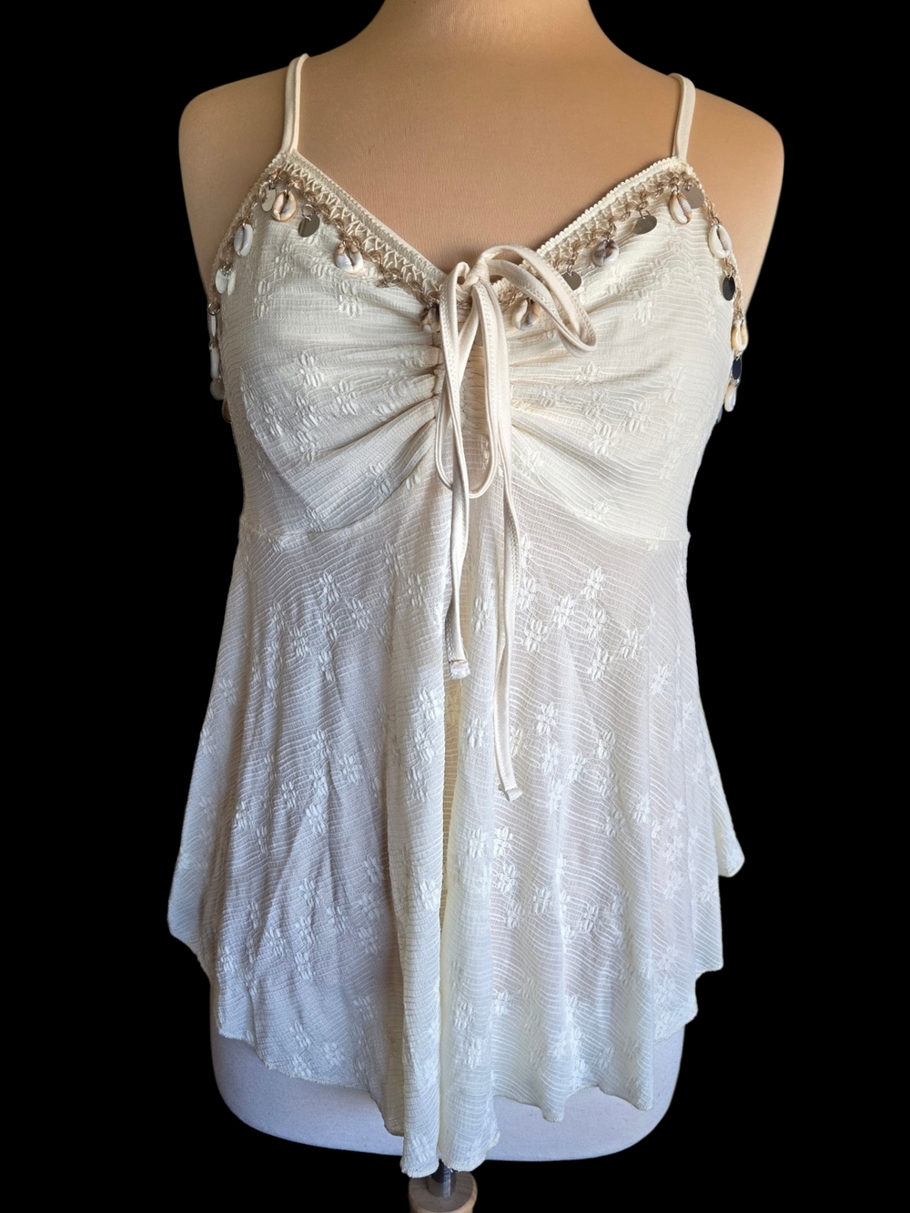 SHEIN Cream Lace With Shell & Sequin Sz Xl
